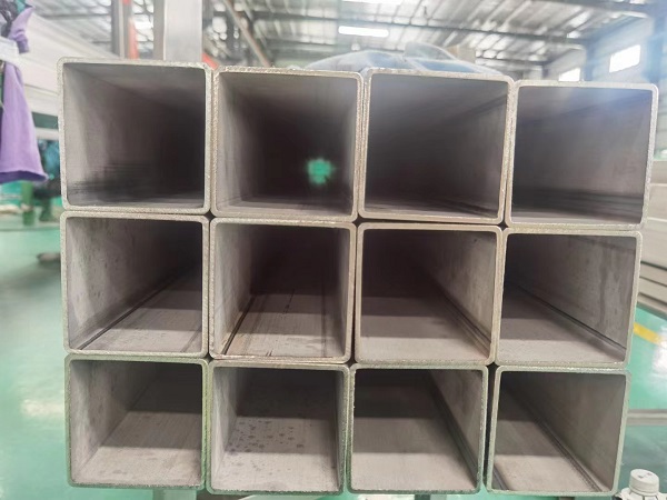 304不銹鋼方管