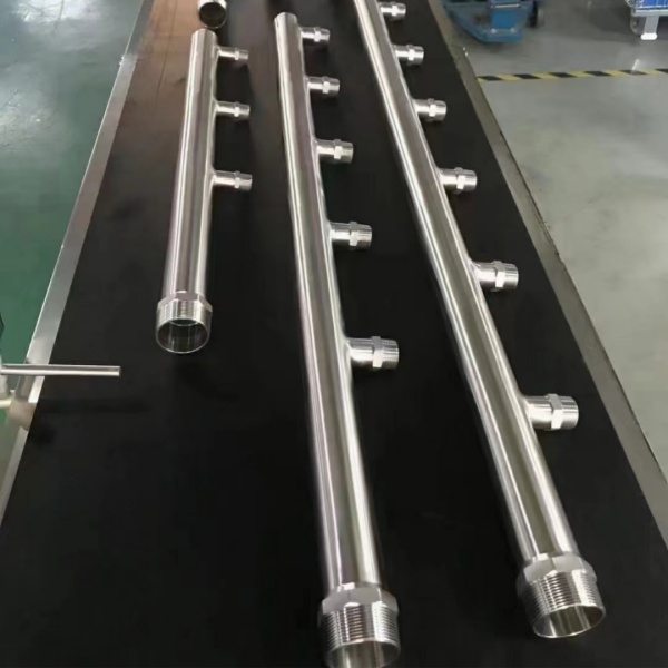 304不銹鋼水管連接件分水器